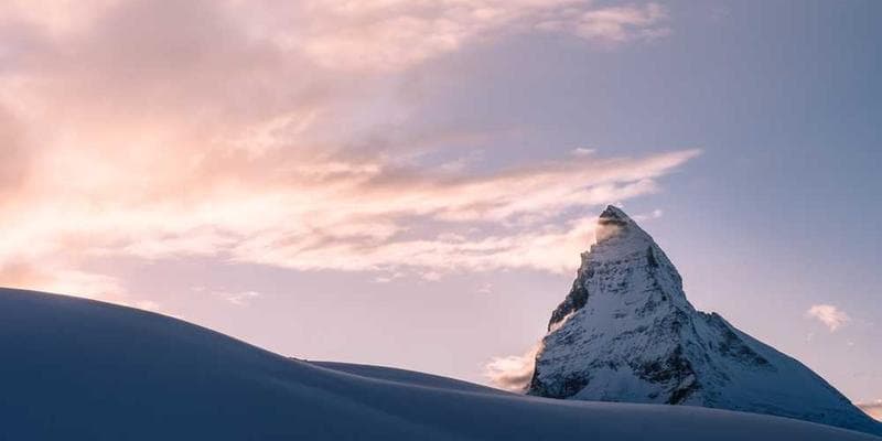 K-Nearest Neighbors (KNN)